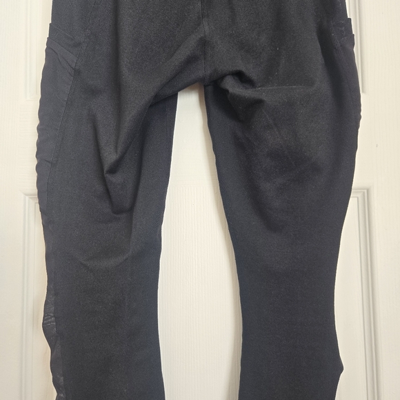 Fabletics Powerhold Mesh Pocket 7/8 Leggings Black XS 25” - Picture 14 of 17